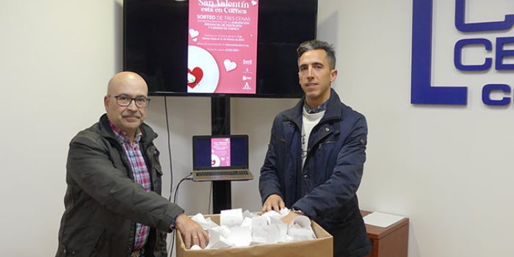 Los ganadores de la campaña de comercio de Cuenca por San Valentín ya pueden compartir su cena tras celebrarse el sorteo