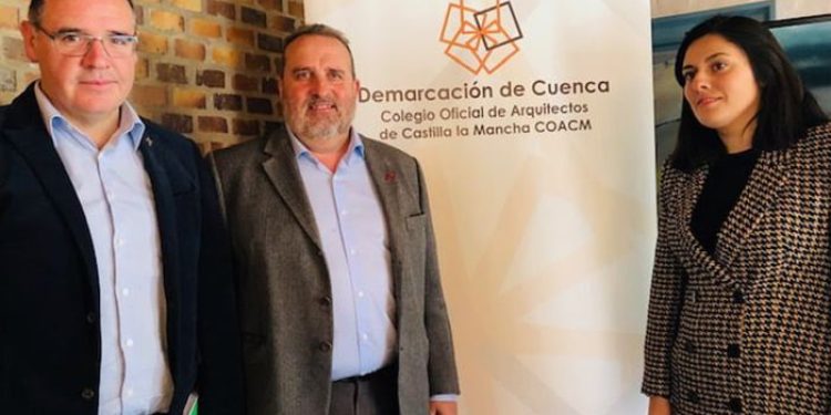 Prieto anima a seguir luchando por recuperar el tren en Cuenca, “no podemos permitir que decidan quienes no creen en las posibilidades de desarrollo de la capital y la provincia”