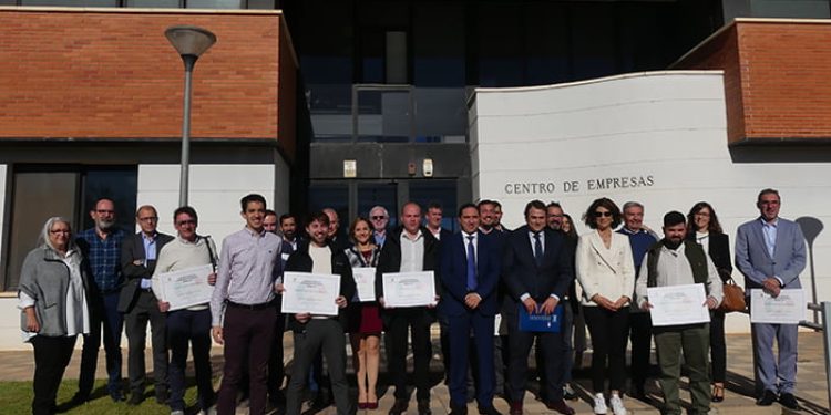 CEOE-Cepyme Cuenca anima a sus empresas a participar en el II Concurso de Proyectos Empresariales Integra 4.0. CEOE-Cepyme Cuenca anima a sus empresas a participar en el II Concurso de Proyectos Empresariales Integra 4.0.