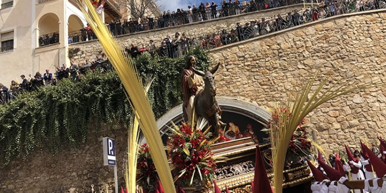 Así ha sido la procesión del Domingo de Ramos