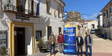 Invierte en Cuenca revisa con los representantes municipales de Huélamo sus posibilidades empresariales