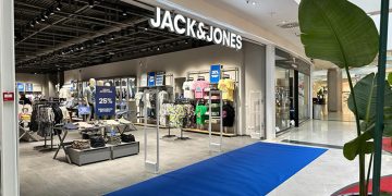 Jack & Jones, la marca danesa de ropa para hombres, inaugura su primera tienda en el Mirador de Cuenca