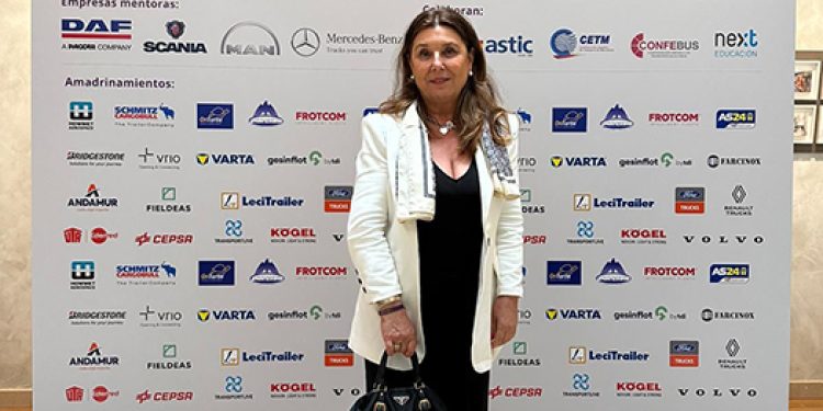 ACUTRANS participa en la celebración del primer Congreso Nacional de la Mujer en el Transporte