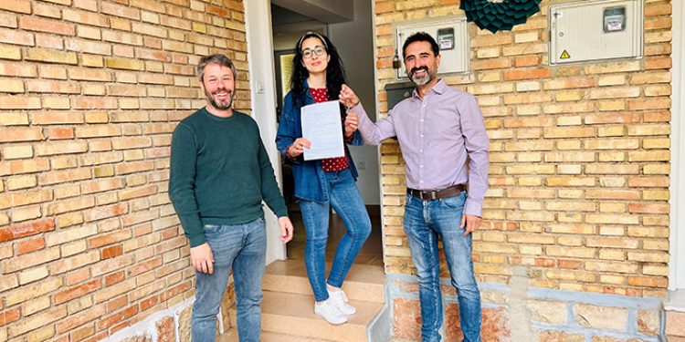 El Gobierno regional destaca la importancia de la adjudicación de viviendas públicas para “asentar población en el medio rural” El Gobierno regional destaca la importancia de la adjudicación de viviendas públicas para “asentar población en el medio rural”