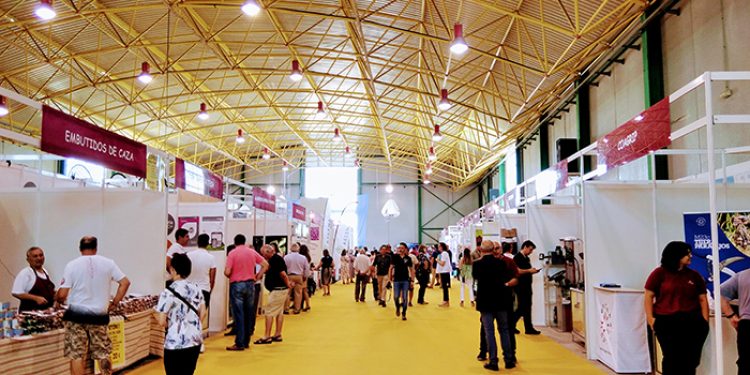 La XLIX Feria Internacional del Ajo de Las Pedroñeras se celebrará del 28 al 30 de julio con la presencia de más de 40 expositores La XLIX Feria Internacional del Ajo de Las Pedroñeras se celebrará del 28 al 30 de julio con la presencia de más de 40 expositores