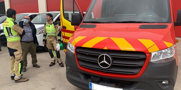 Trasladada al centro de salud una joven de 23 años tras el incendio de una vivienda en Quintanar del Rey