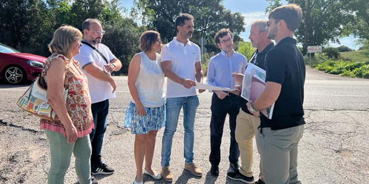 Firmado el acta de replanteo para el inicio de las obras de construcción de la glorieta en la CM-220 en Arcas Firmado el acta de replanteo para el inicio de las obras de construcción de la glorieta en la CM-220 en Arcas