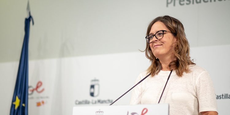 El Gobierno regional aprueba 6,6 millones de euros para la gestión integral de las residencias de mayores de Priego y Carboneras El Gobierno regional aprueba 6,6 millones de euros para la gestión integral de las residencias de mayores de Priego y Carboneras