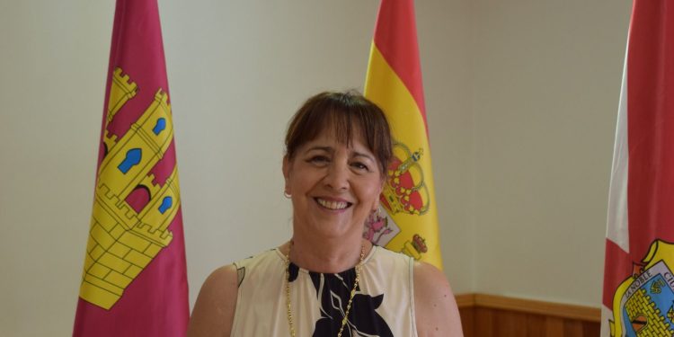 Mari Carmen Domínguez pregona el sábado las Fiestas y Feria Nuestra Señora de Riánsares 2023 Mari Carmen Domínguez pregona el sábado las Fiestas y Feria Nuestra Señora de Riánsares 2023