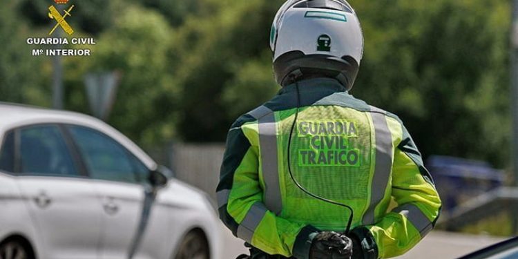 Detenido por circular por la N-420 a la altura de Boniches a 191 kilómetros por hora