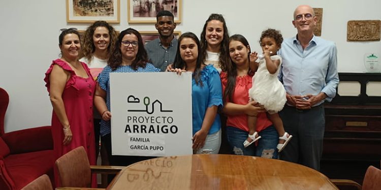 La segunda edición del Proyecto Arraigo con la colaboración de la Diputación trae las dos primeras familias a Belmonte