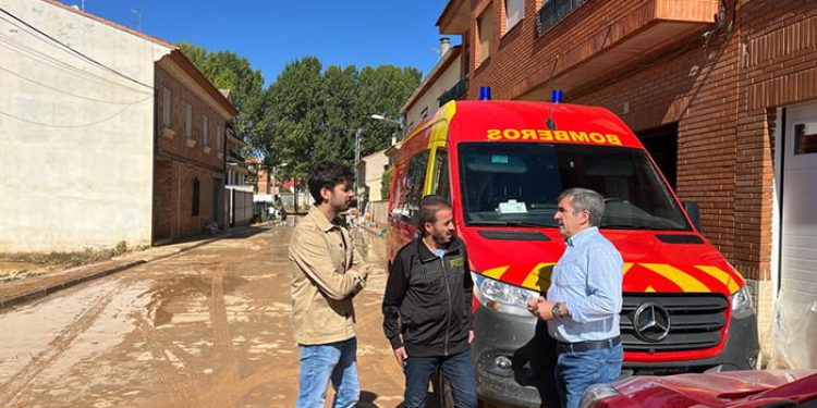 Los bomberos de la Diputación de Cuenca han llevado a cabo 21 intervenciones en el municipio de Iniesta por la riada Los bomberos de la Diputación de Cuenca han llevado a cabo 21 intervenciones en el municipio de Iniesta por la riada