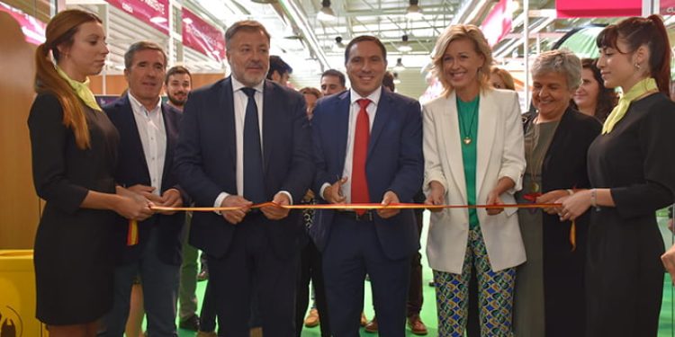 Martínez Chana inaugura Naturama anunciando que la Diputación incrementará su calendario de ferias con nuevos eventos