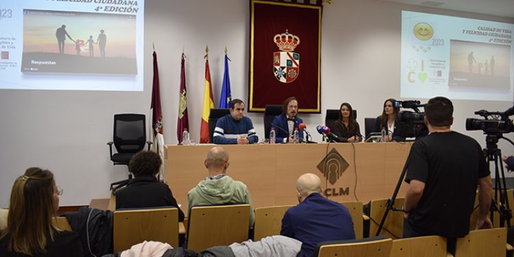 Un estudio de la UCLM asegura que somos más felices que en 2022 Un estudio de la UCLM asegura que somos más felices que en 2022