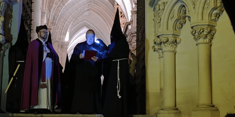Galería de imágenes. La Vera Cruz, Procesión Penitencial y la luna gibosa