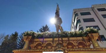 El paralelo de Resurrección en Cuenca, «Bajo tu Amparo»